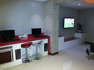 Rosenheim Hotel Goyang 4*,  South Korea